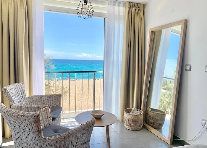 Little Beach Studio