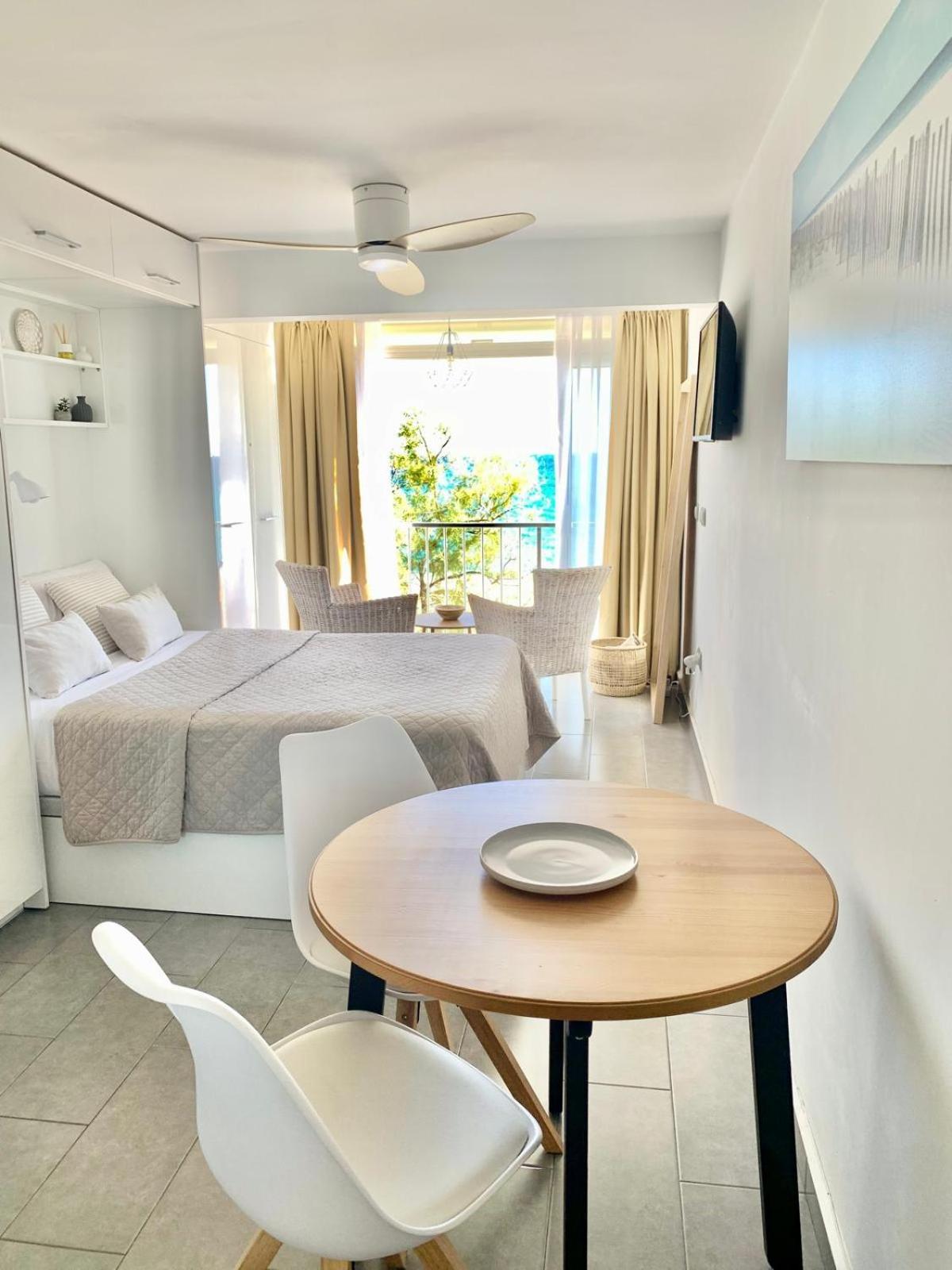 Apartment Little